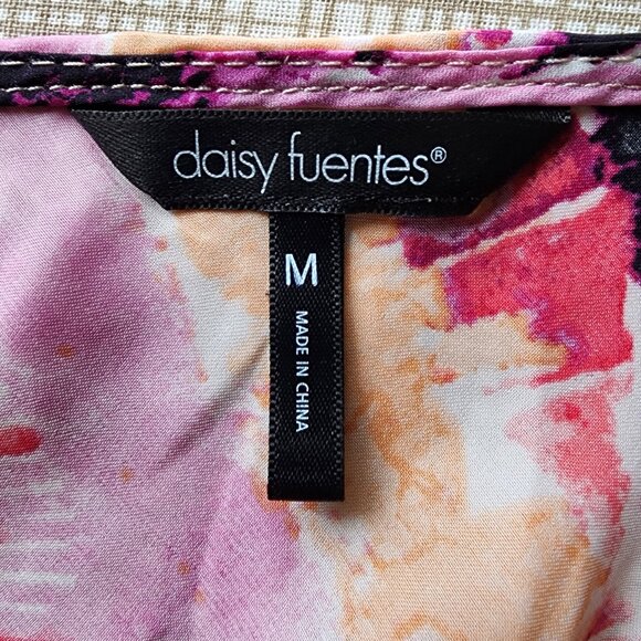 Womans Daisy Fuentes Medium Tiered Tank Top - Picture 4 of 7